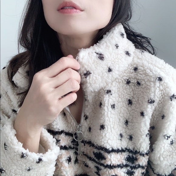 COZY NORDIC SHERPA HALF ZIP SWEATER - Picture 7 of 10